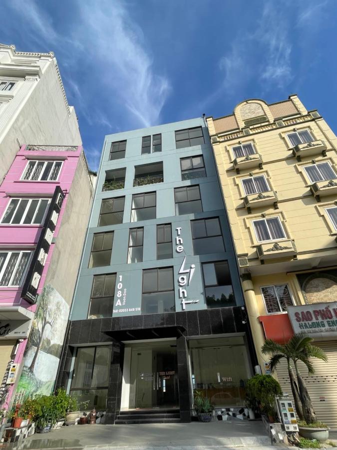 The Light Hostel Hạ Long